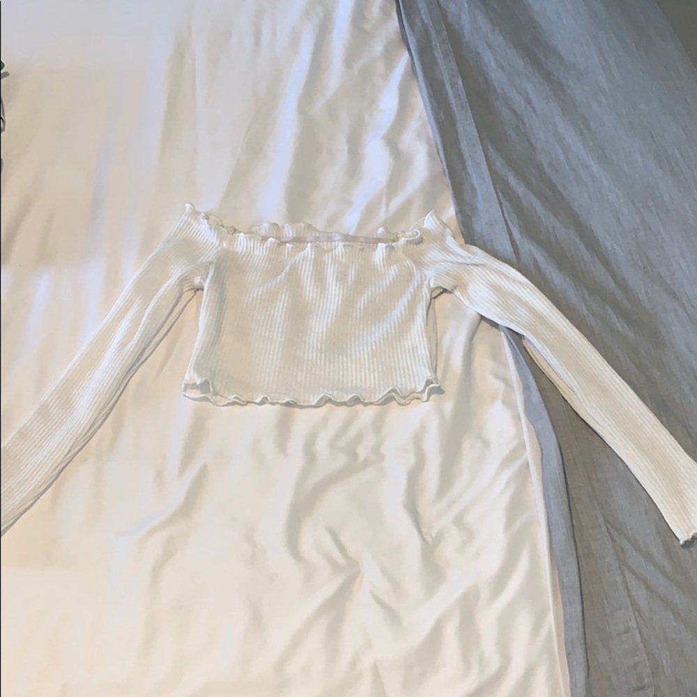 Ruffled White Long Sleeve Top!
